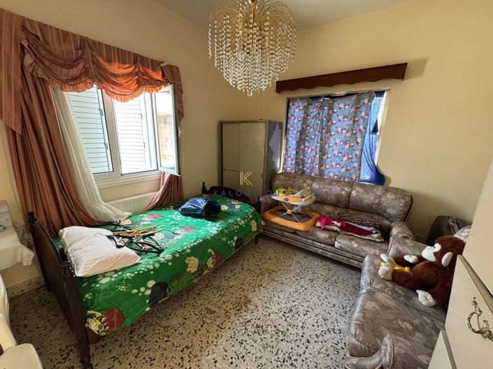 Image No.5-4 Bed House for sale