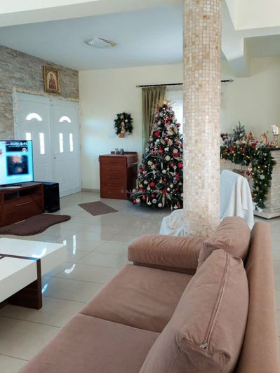 Image No.5-3 Bed House for sale
