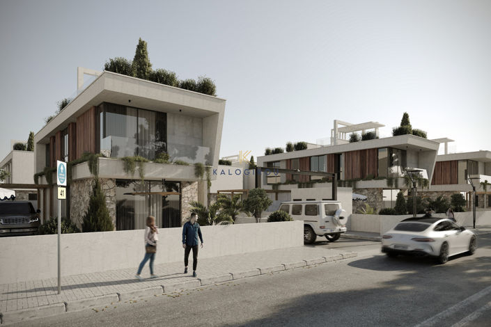 Image No.8-5 Bed House for sale