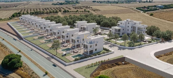 Image No.11-3 Bed House for sale
