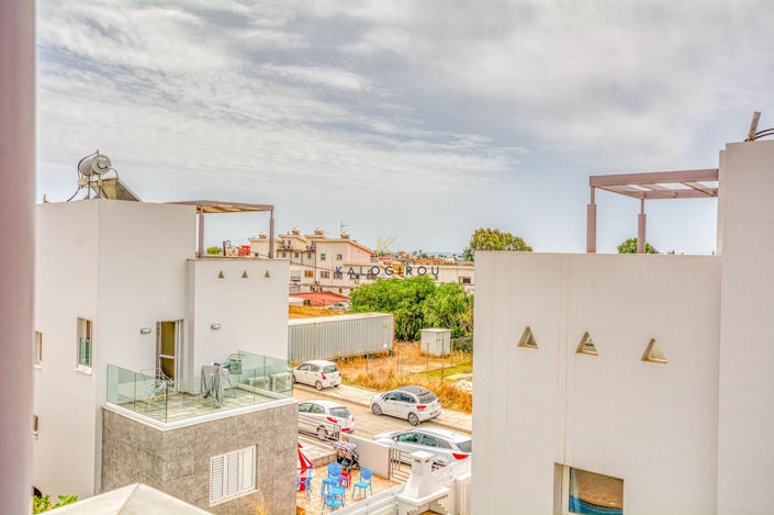 Image No.16-3 Bed House for sale