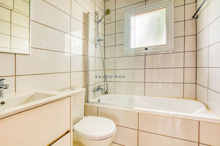Image No.17-3 Bed House for sale