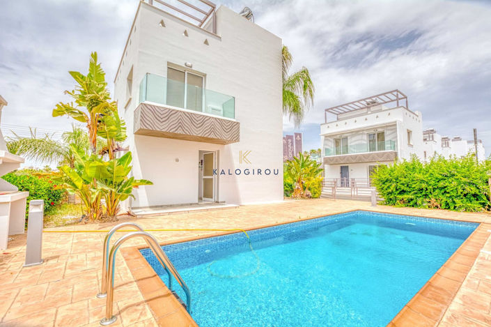 Image No.19-3 Bed House for sale