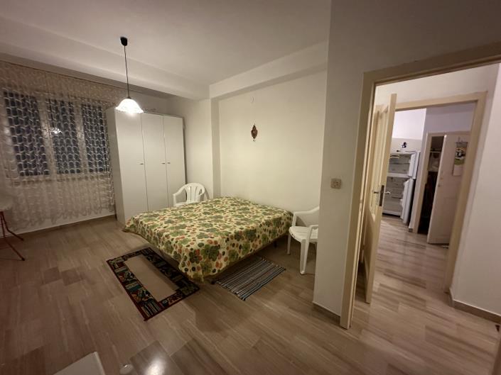 Image No.9-5 Bed Semi-Detached for sale
