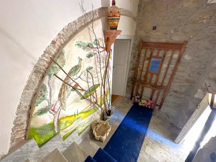 Image No.45-5 Bed Property for sale