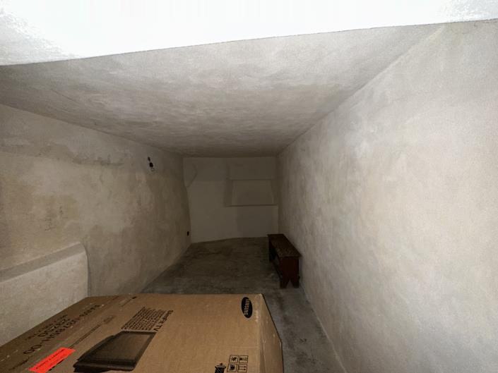 Image No.38-2 Bed House for sale
