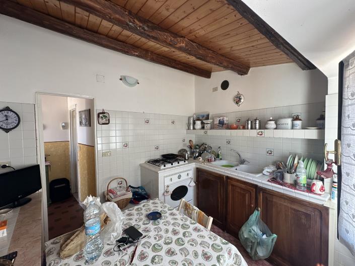 Image No.13-3 Bed Property for sale