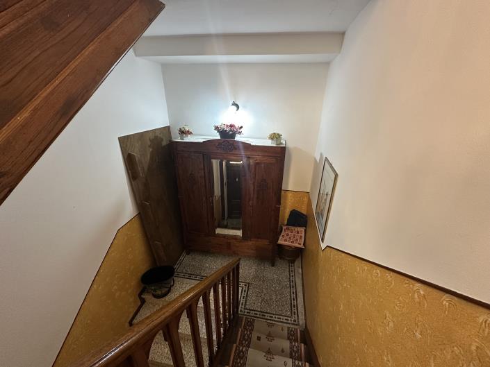 Image No.44-3 Bed Property for sale