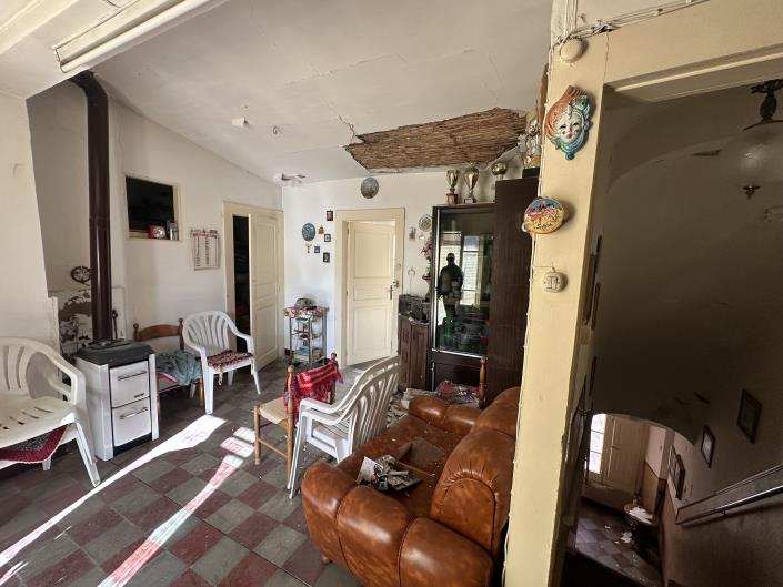 Image No.27-3 Bed Townhouse for sale