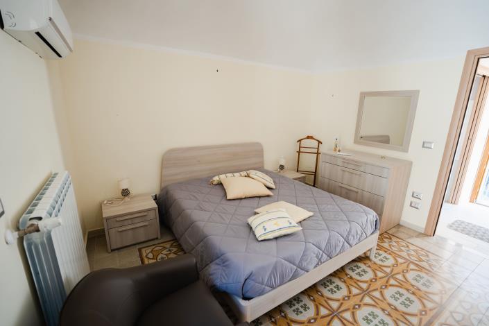 Image No.5-3 Bed Townhouse for sale