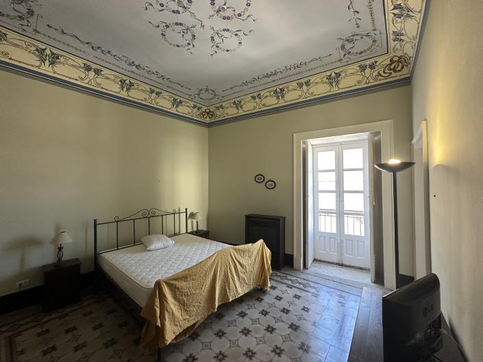 Image No.12-8 Bed House/Villa for sale