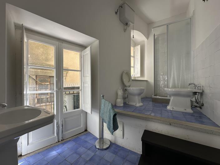 Image No.42-8 Bed House/Villa for sale