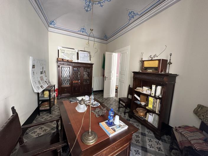 Image No.34-8 Bed House/Villa for sale