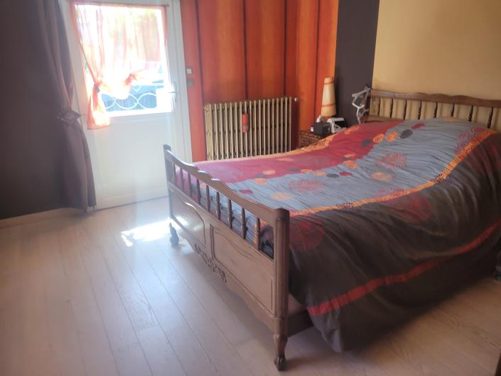 Image No.7-3 Bed Village House for sale