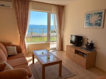 one-bedroom-apartment-first-line-sveti-vlas-8