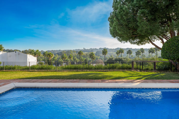 Image No.4-6 Bed Villa for sale