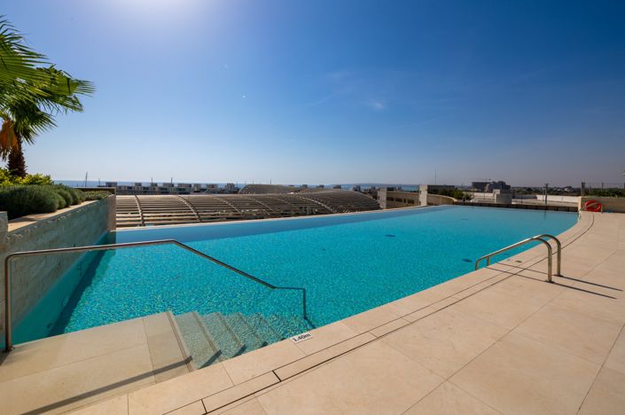 Image No.25-2 Bed Apartment for sale
