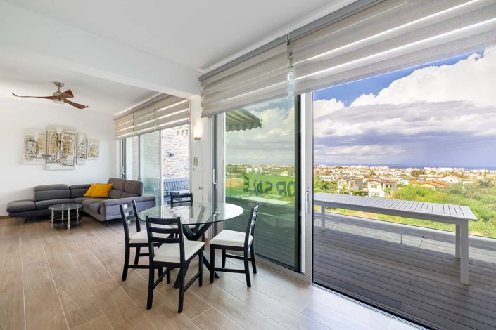 Image No.25-3 Bed House for sale