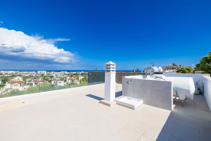 Image No.6-3 Bed House for sale