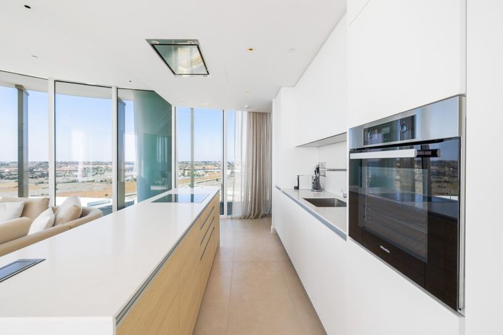 Image No.20-2 Bed Apartment for sale