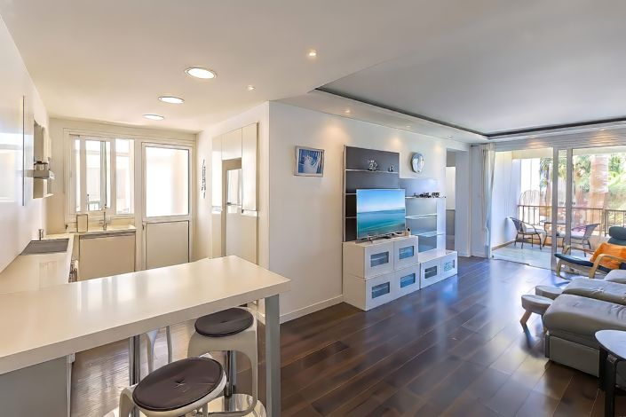 Image No.5-2 Bed Apartment for sale