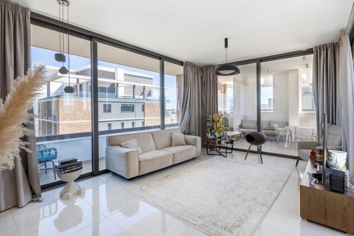 Image No.4-2 Bed Penthouse for sale