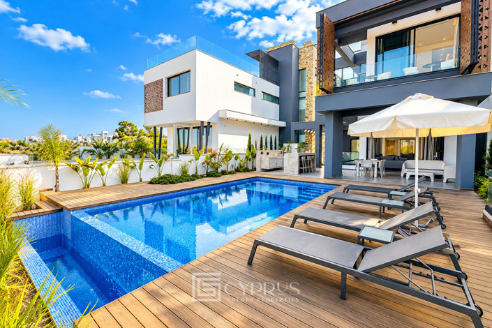 Image No.5-4 Bed Villa for sale