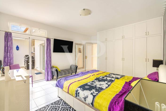 Image No.30-3 Bed House for sale