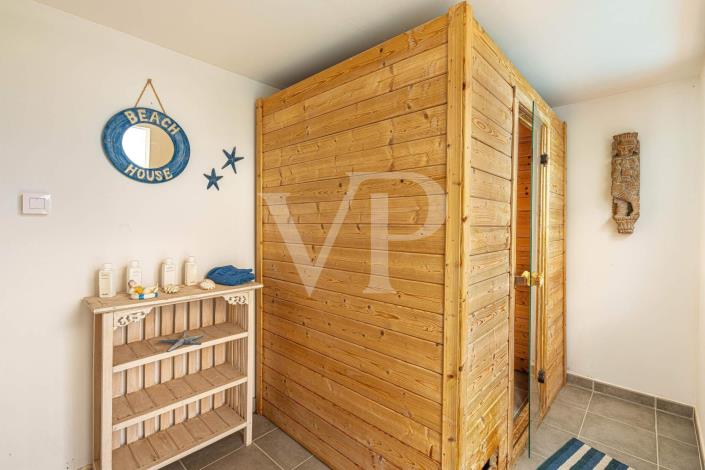 Image No.52-3 Bed House for sale