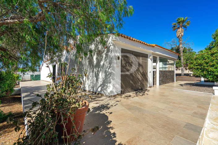 Image No.44-4 Bed Townhouse for sale
