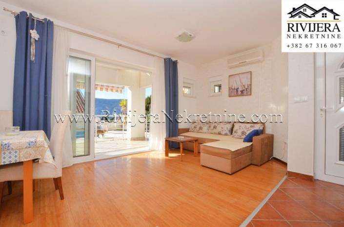 Image No.2-Appartement de 1 chambre à vendre à Herceg Novi