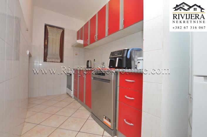 Image No.7-5 Bed House for sale