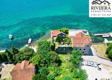 prodaja_prodaza_Sale_Rivijera_Nekretnine_Ads_AD_oglasi_oglas_Risan_Kotor_boka_bay_boka_ruine_8-800x570