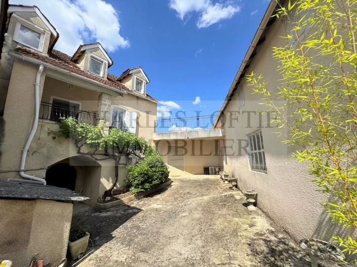 Image No.8-1 Bed House for sale