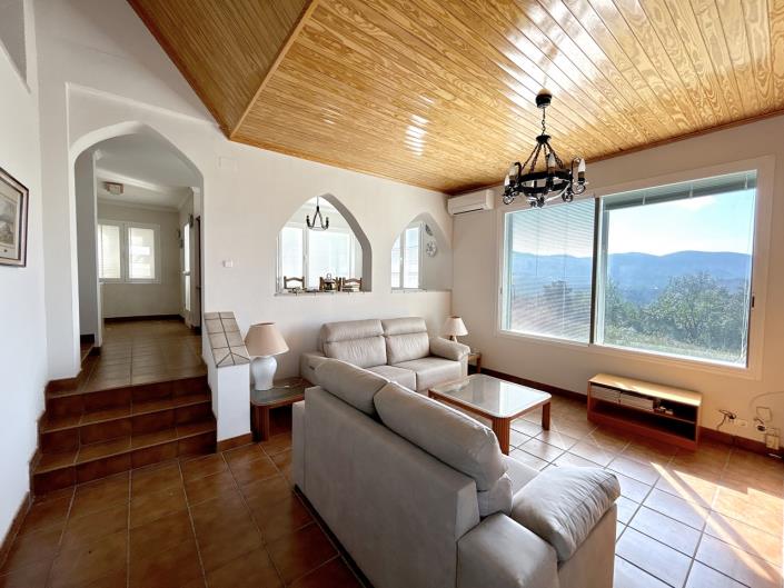 Image No.36-3 Bed Cortijo for sale