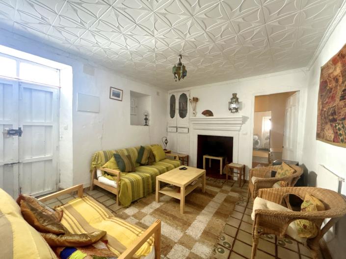 Image No.35-5 Bed Townhouse for sale
