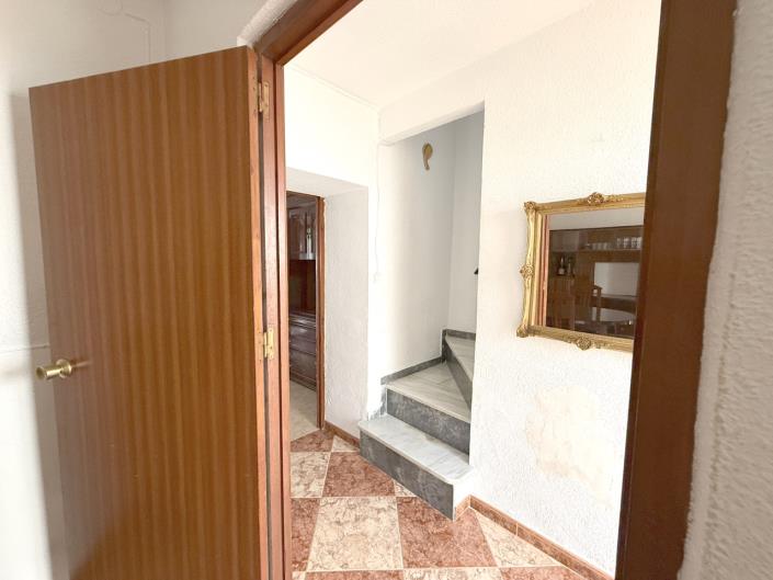 Image No.10-3 Bed Village House for sale