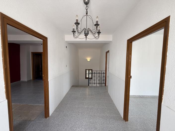 Image No.9-3 Bed Village House for sale