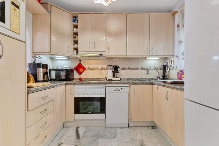 Image No.9-2 Bed Apartment for sale