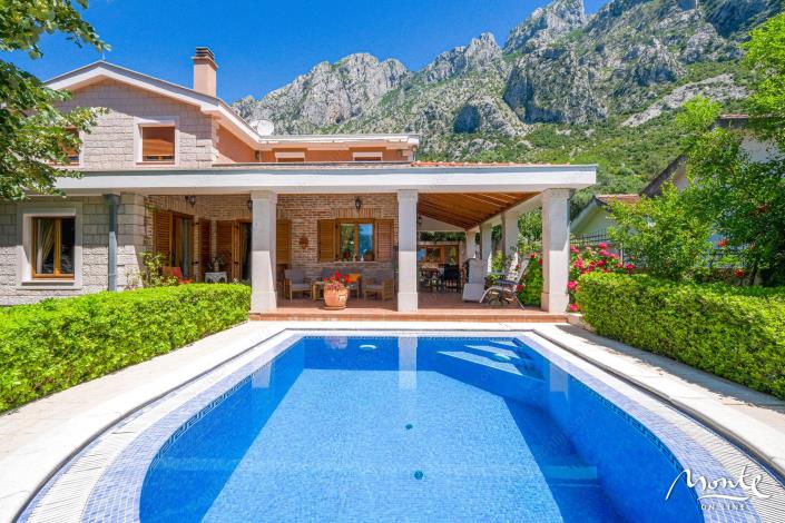 Image No.5-4 Bed Villa for sale