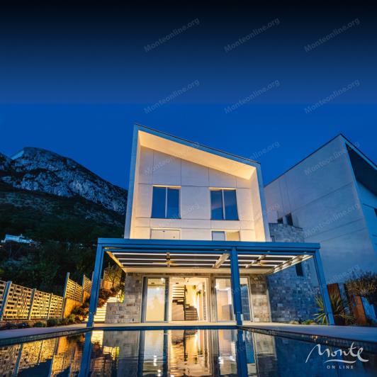 Image No.2-4 Bed Villa for sale