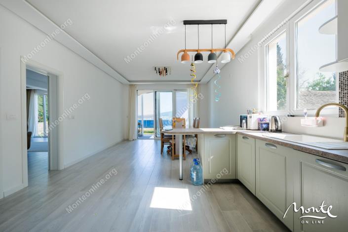 Image No.15-3 Bed House for sale