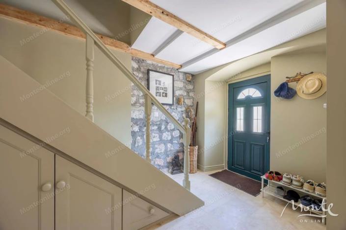 Image No.6-3 Bed House for sale