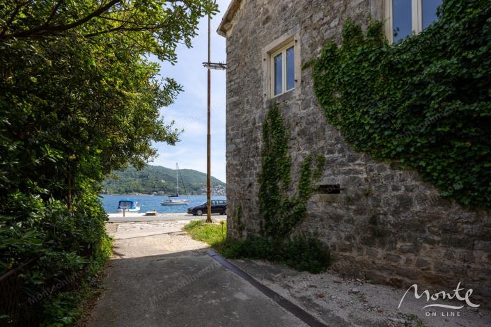 Image No.20-3 Bed House for sale