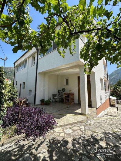 Image No.2-5 Bed House for sale