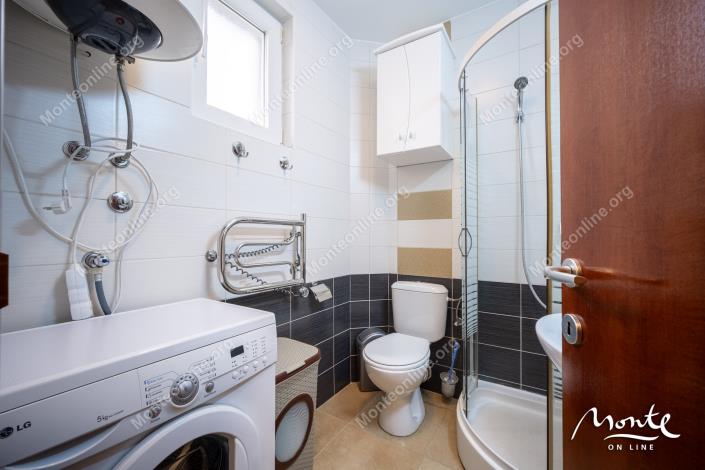 Image No.15-2 Bed Flat for sale