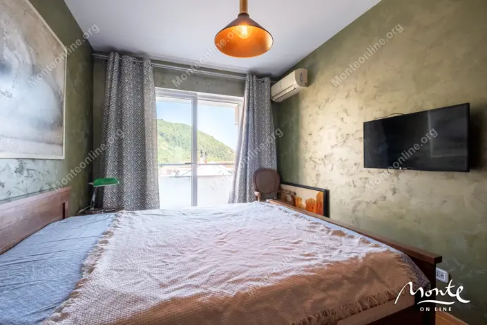 Image No.16-2 Bed Flat for sale