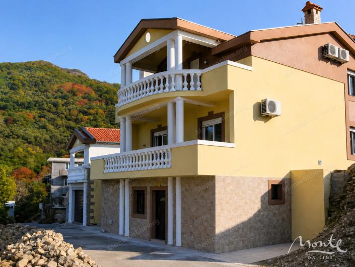 Image No.4-4 Bed House for sale