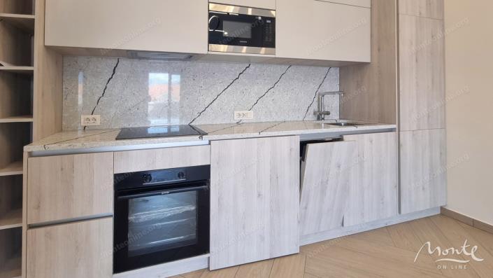 Image No.4-2 Bed Flat for sale