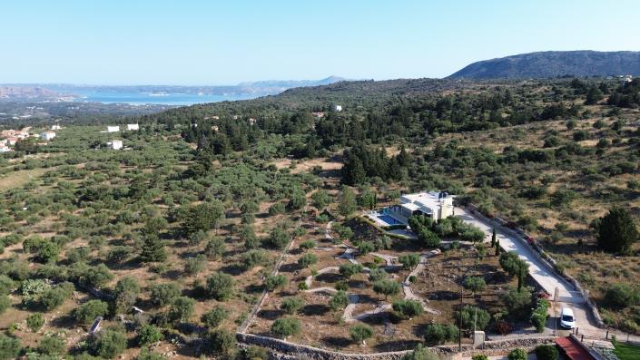 Image No.10-2 Bed Villa for sale